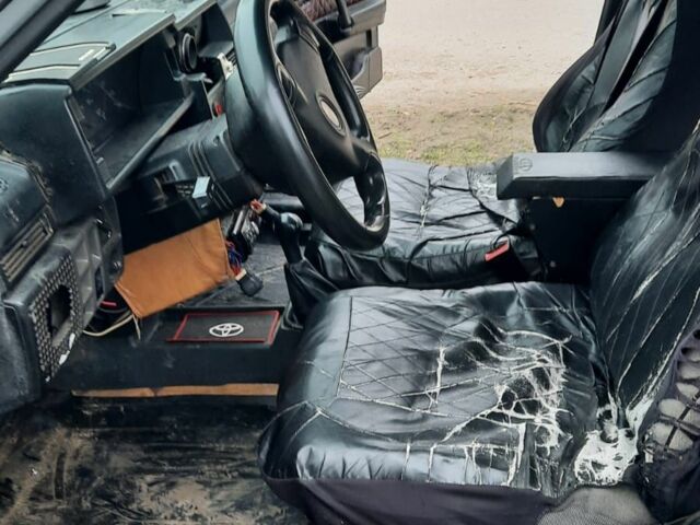 Серый ВАЗ 2109, объемом двигателя 1 л и пробегом 280 тыс. км за 1184 $, фото 9 на Automoto.ua