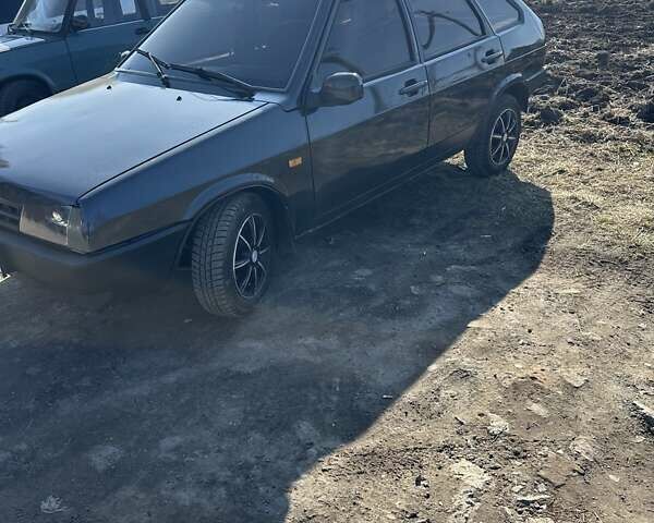 Сірий ВАЗ 2109, об'ємом двигуна 1.5 л та пробігом 1 тис. км за 2000 $, фото 1 на Automoto.ua