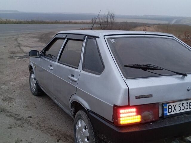 Серый ВАЗ 2109, объемом двигателя 0 л и пробегом 200 тыс. км за 1500 $, фото 2 на Automoto.ua