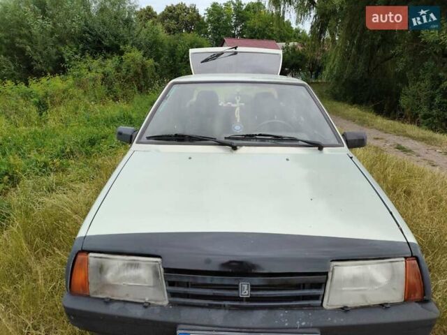 Сірий ВАЗ 2109, об'ємом двигуна 1.5 л та пробігом 304 тис. км за 1300 $, фото 2 на Automoto.ua