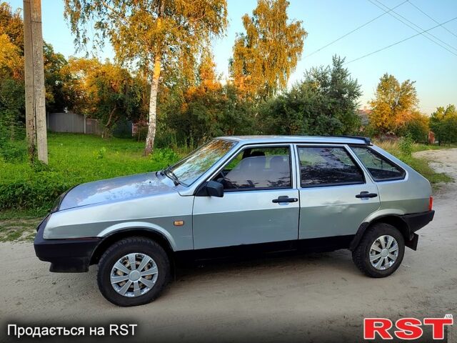 Сірий ВАЗ 2109, об'ємом двигуна 1.5 л та пробігом 200 тис. км за 800 $, фото 1 на Automoto.ua