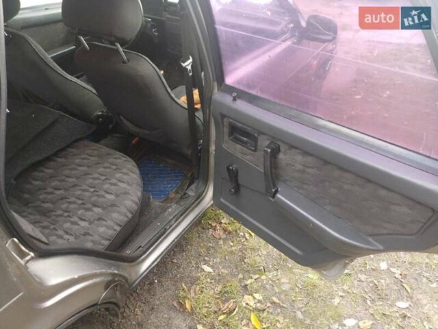 ВАЗ 2109 2000 у Львові на Automoto.ua Сірий ВАЗ 2109, об'ємом двигуна 1.46 л та пробігом 200 тис. км за 600 $, фото 2 на Automoto.ua