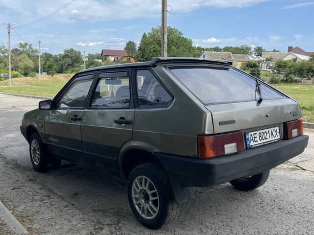 Серый ВАЗ 2109, объемом двигателя 1.5 л и пробегом 100 тыс. км за 650 $, фото 7 на Automoto.ua