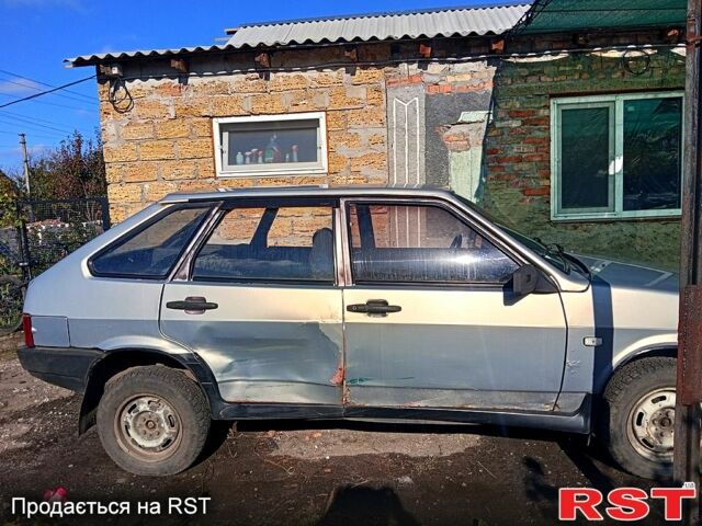 ВАЗ 2109 2000 в Николаеве на Automoto.ua Серый ВАЗ 2109, объемом двигателя 1.5 л и пробегом 0 тыс. км за 800 $, фото 2 на Automoto.ua