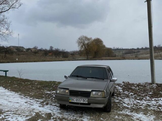 Серый ВАЗ 2109, объемом двигателя 1.5 л и пробегом 3 тыс. км за 1000 $, фото 1 на Automoto.ua