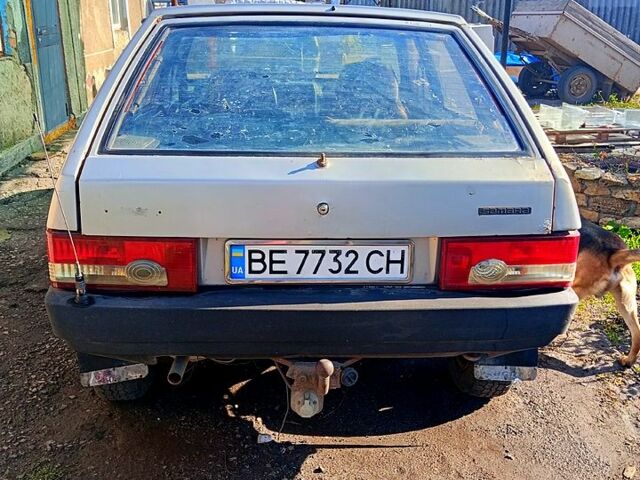 ВАЗ 2109 2000 в Николаеве на Automoto.ua Серый ВАЗ 2109, объемом двигателя 1.5 л и пробегом 0 тыс. км за 800 $, фото 3 на Automoto.ua