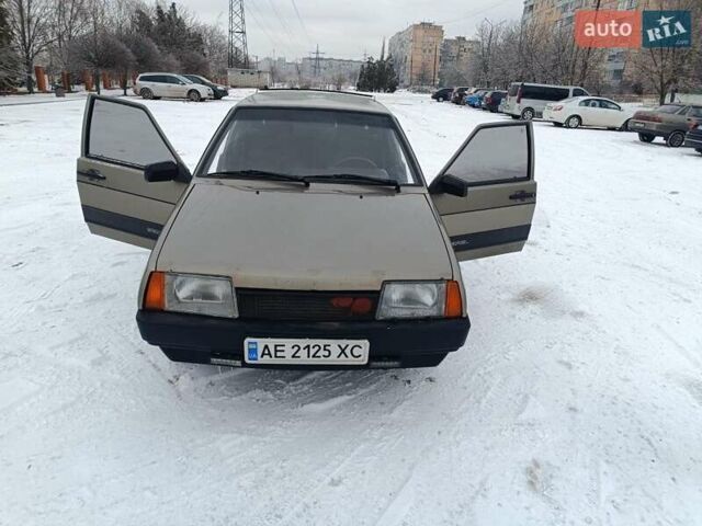 Серый ВАЗ 2109, объемом двигателя 1.5 л и пробегом 232 тыс. км за 1450 $, фото 4 на Automoto.ua