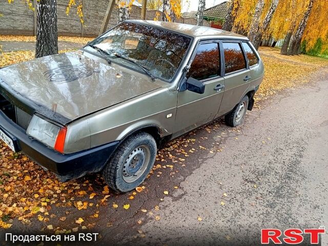 Серый ВАЗ 2109, объемом двигателя 1.5 л и пробегом 120 тыс. км за 750 $, фото 2 на Automoto.ua