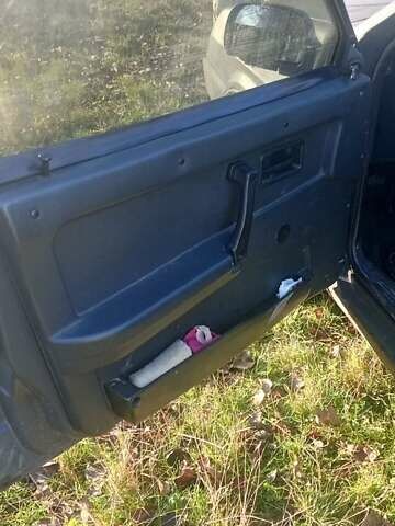 Серый ВАЗ 2109, объемом двигателя 1.5 л и пробегом 210 тыс. км за 1300 $, фото 4 на Automoto.ua