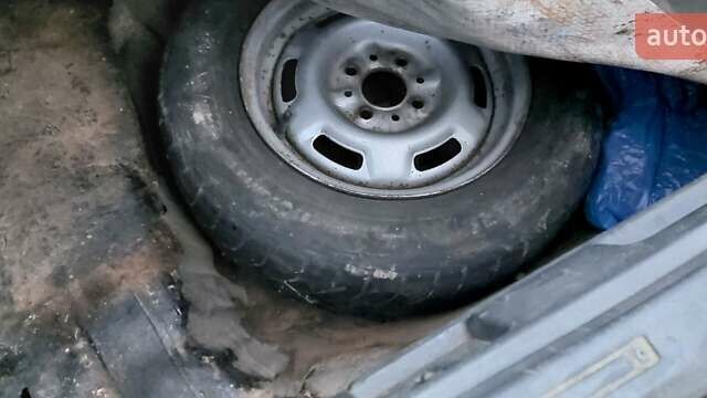 Сірий ВАЗ 2109, об'ємом двигуна 1.5 л та пробігом 300 тис. км за 600 $, фото 12 на Automoto.ua