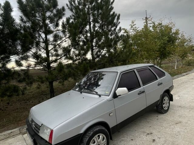 Сірий ВАЗ 2109, об'ємом двигуна 1.5 л та пробігом 207 тис. км за 850 $, фото 3 на Automoto.ua