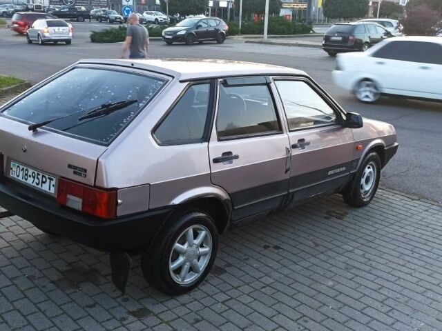 Серый ВАЗ 2109, объемом двигателя 0 л и пробегом 230 тыс. км за 1000 $, фото 3 на Automoto.ua