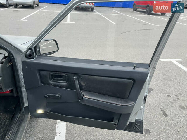 Серый ВАЗ 2109, объемом двигателя 1.5 л и пробегом 335 тыс. км за 1400 $, фото 15 на Automoto.ua