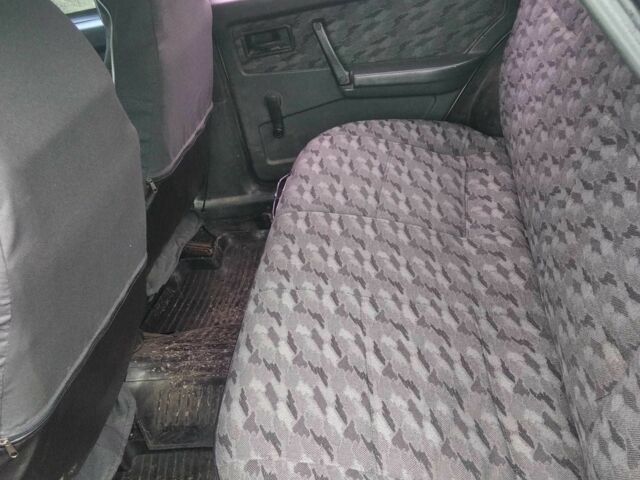 Серый ВАЗ 2109, объемом двигателя 1.5 л и пробегом 216 тыс. км за 1000 $, фото 5 на Automoto.ua