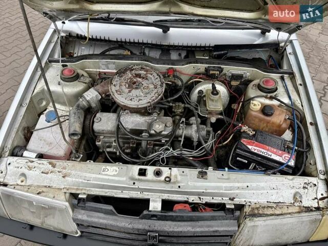 Серый ВАЗ 2109, объемом двигателя 1.5 л и пробегом 200 тыс. км за 999 $, фото 17 на Automoto.ua