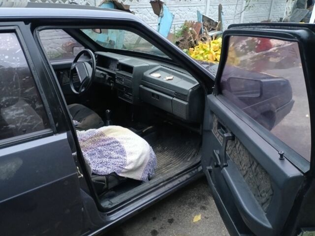 ВАЗ 2109 2001 в Рокитном на Automoto.ua Серый ВАЗ 2109, объемом двигателя 1.5 л и пробегом 217 тыс. км за 1193 $, фото 4 на Automoto.ua