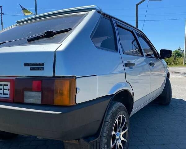 Сірий ВАЗ 2109, об'ємом двигуна 1.5 л та пробігом 200 тис. км за 2000 $, фото 3 на Automoto.ua
