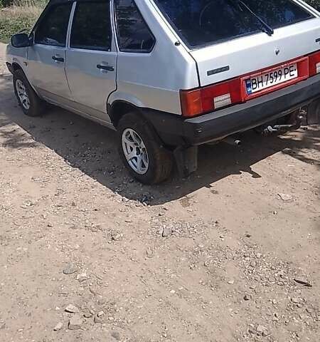 Серый ВАЗ 2109, объемом двигателя 1.5 л и пробегом 418 тыс. км за 1800 $, фото 1 на Automoto.ua