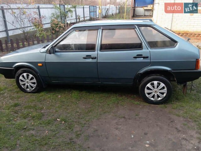 Серый ВАЗ 2109, объемом двигателя 1.5 л и пробегом 286 тыс. км за 1400 $, фото 2 на Automoto.ua