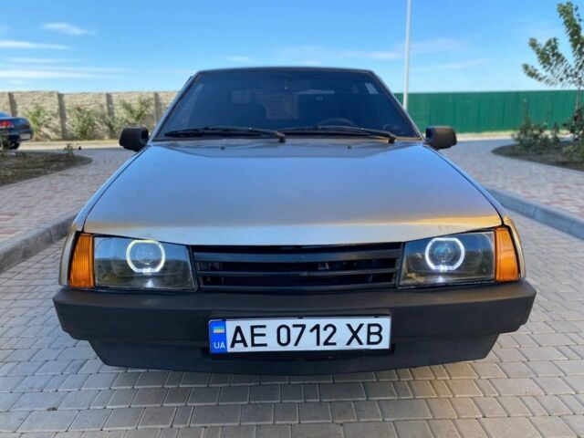 ВАЗ 2109 2001 в Одессе на Automoto.ua Серый ВАЗ 2109, объемом двигателя 1.5 л и пробегом 200 тыс. км за 1950 $, фото 1 на Automoto.ua