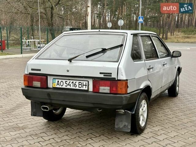 Серый ВАЗ 2109, объемом двигателя 1.5 л и пробегом 200 тыс. км за 999 $, фото 3 на Automoto.ua