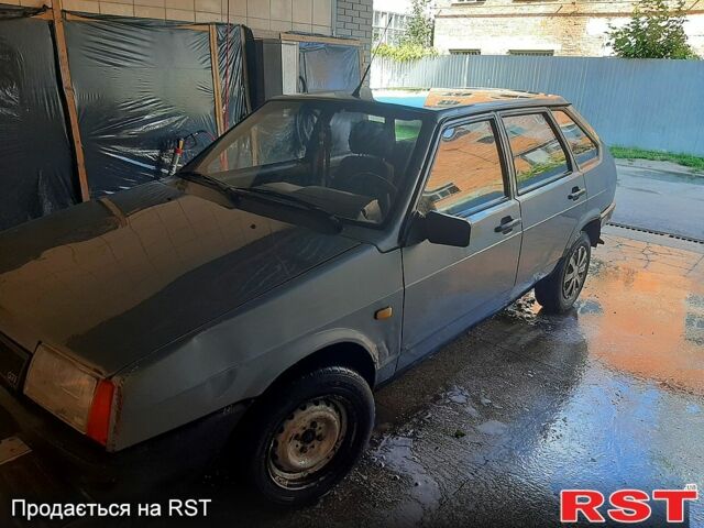 ВАЗ 2109 2001 в Сумах на Automoto.ua Серый ВАЗ 2109, объемом двигателя 1.5 л и пробегом 500 тыс. км за 700 $, фото 3 на Automoto.ua