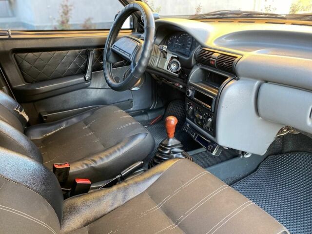 ВАЗ 2109 2001 в Одессе на Automoto.ua Серый ВАЗ 2109, объемом двигателя 1.5 л и пробегом 200 тыс. км за 1950 $, фото 17 на Automoto.ua