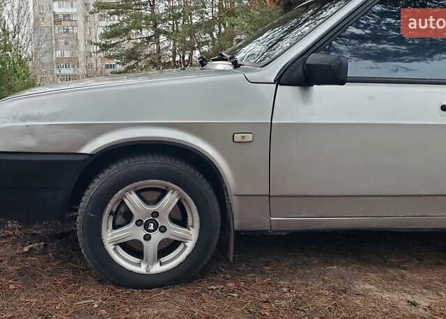 Серый ВАЗ 2109, объемом двигателя 1.5 л и пробегом 200 тыс. км за 1500 $, фото 14 на Automoto.ua