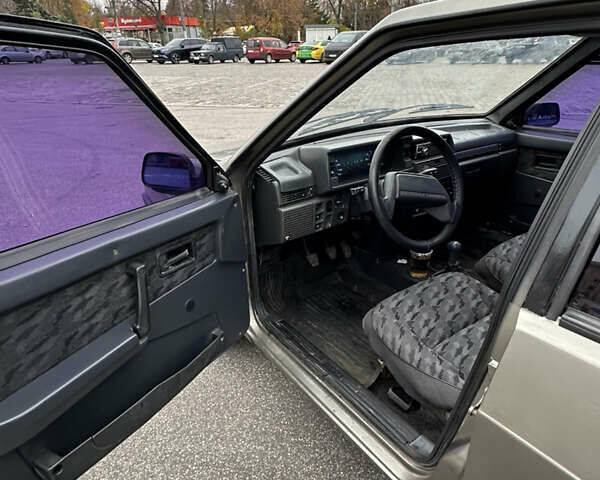 Сірий ВАЗ 2109, об'ємом двигуна 1.5 л та пробігом 492 тис. км за 1100 $, фото 13 на Automoto.ua