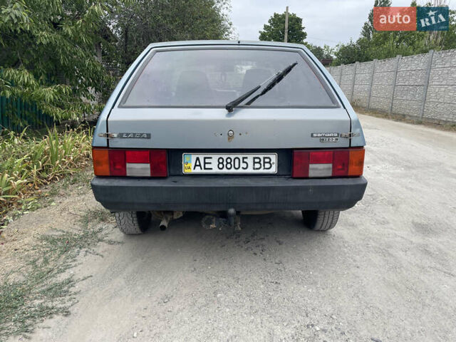 ВАЗ 2109 2002 в Днепре (Днепропетровске) на Automoto.ua Серый ВАЗ 2109, объемом двигателя 1.5 л и пробегом 265 тыс. км за 1100 $, фото 3 на Automoto.ua