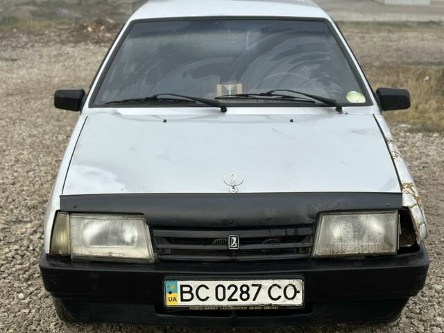 Серый ВАЗ 2109, объемом двигателя 1.5 л и пробегом 280 тыс. км за 550 $, фото 4 на Automoto.ua