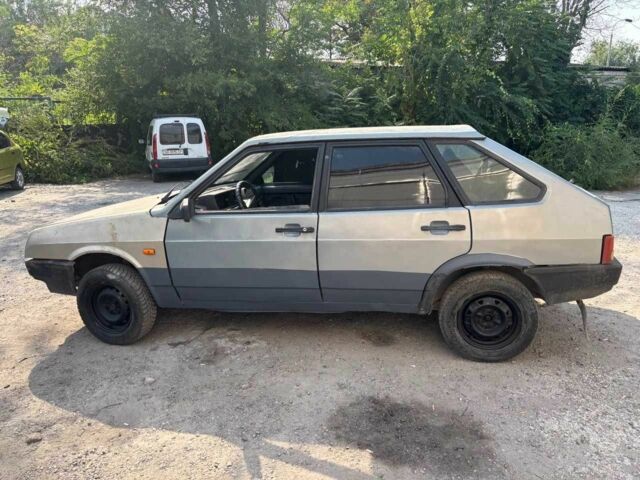 Сірий ВАЗ 2109, об'ємом двигуна 1.5 л та пробігом 55 тис. км за 596 $, фото 3 на Automoto.ua