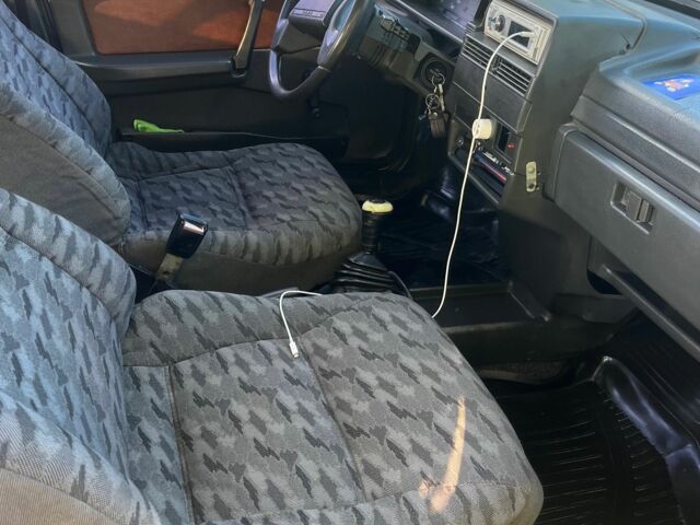 Сірий ВАЗ 2109, об'ємом двигуна 1.5 л та пробігом 300 тис. км за 1400 $, фото 2 на Automoto.ua