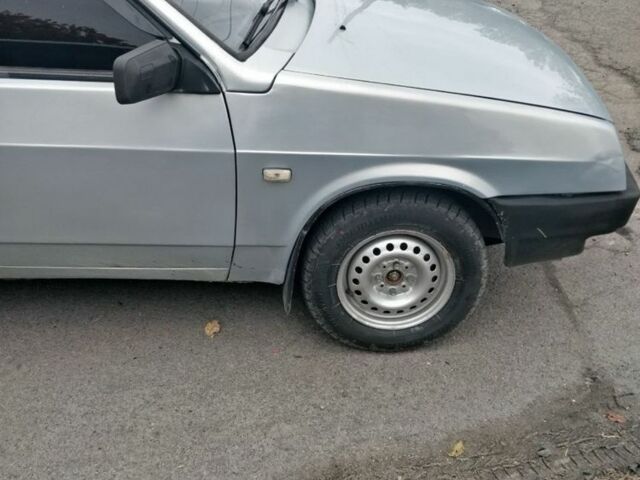 ВАЗ 2109 2002 в Мукачеве на Automoto.ua Серый ВАЗ 2109, объемом двигателя 1.5 л и пробегом 1000 тыс. км за 1461 $, фото 3 на Automoto.ua