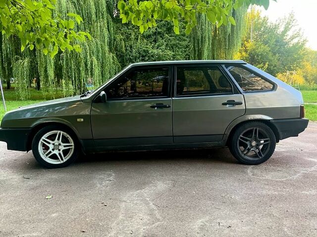 Серый ВАЗ 2109, объемом двигателя 1.5 л и пробегом 0 тыс. км за 1500 $, фото 3 на Automoto.ua