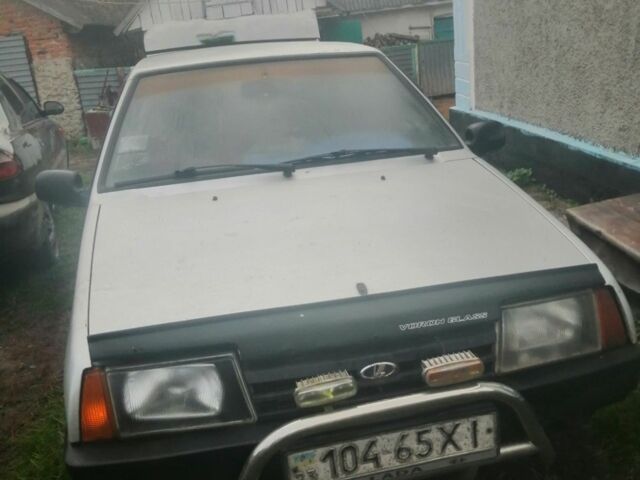 Серый ВАЗ 2109, объемом двигателя 0 л и пробегом 1 тыс. км за 950 $, фото 3 на Automoto.ua