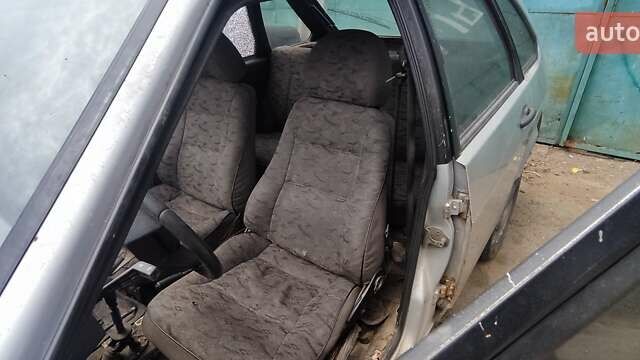 Серый ВАЗ 2109, объемом двигателя 1.5 л и пробегом 300 тыс. км за 1050 $, фото 3 на Automoto.ua