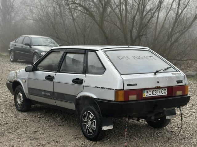 Серый ВАЗ 2109, объемом двигателя 1.5 л и пробегом 280 тыс. км за 550 $, фото 3 на Automoto.ua