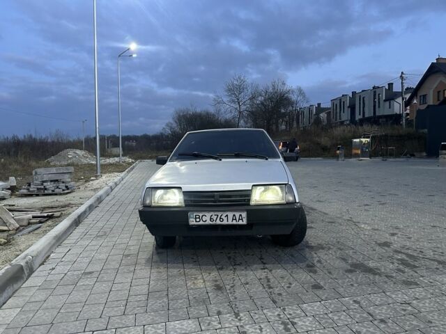 Серый ВАЗ 2109, объемом двигателя 1.5 л и пробегом 237 тыс. км за 1308 $, фото 3 на Automoto.ua