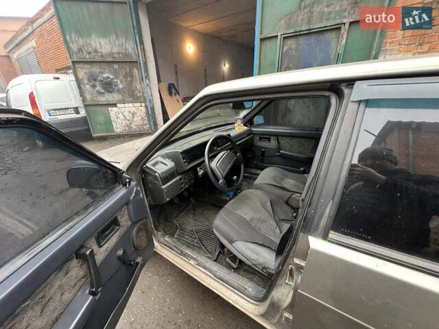 Серый ВАЗ 2109, объемом двигателя 1.5 л и пробегом 225 тыс. км за 700 $, фото 11 на Automoto.ua