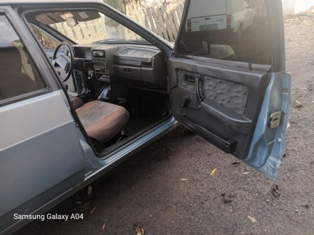 Сірий ВАЗ 2109, об'ємом двигуна 8 л та пробігом 249 тис. км за 1150 $, фото 6 на Automoto.ua