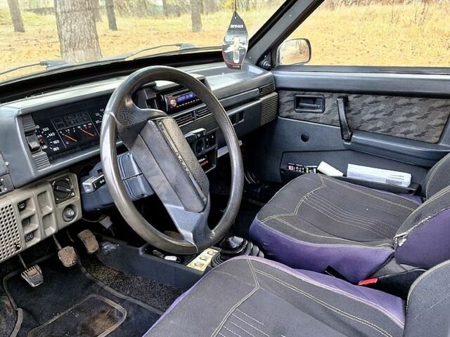Сірий ВАЗ 2109, об'ємом двигуна 1.5 л та пробігом 230 тис. км за 1350 $, фото 7 на Automoto.ua
