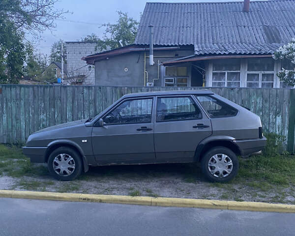 Серый ВАЗ 2109, объемом двигателя 1.5 л и пробегом 400 тыс. км за 1200 $, фото 1 на Automoto.ua
