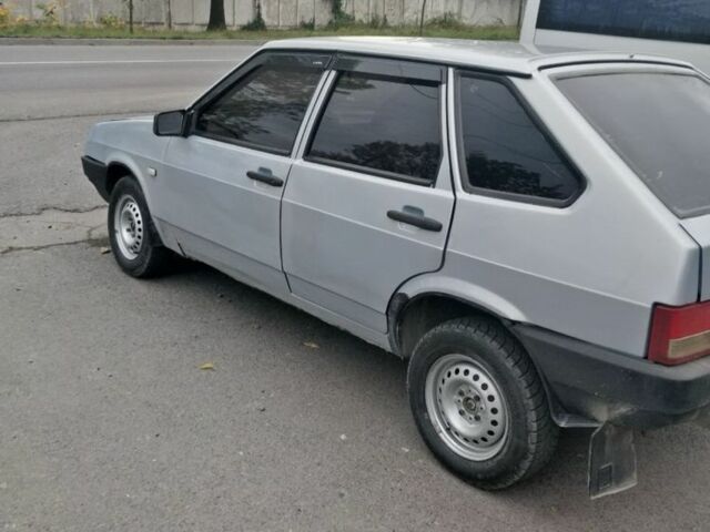 ВАЗ 2109 2002 в Мукачеве на Automoto.ua Серый ВАЗ 2109, объемом двигателя 1.5 л и пробегом 1000 тыс. км за 1461 $, фото 1 на Automoto.ua