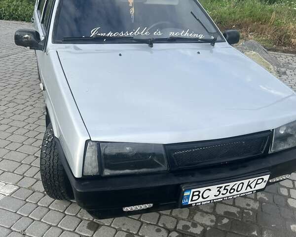 Серый ВАЗ 2109, объемом двигателя 1.5 л и пробегом 120 тыс. км за 1499 $, фото 1 на Automoto.ua