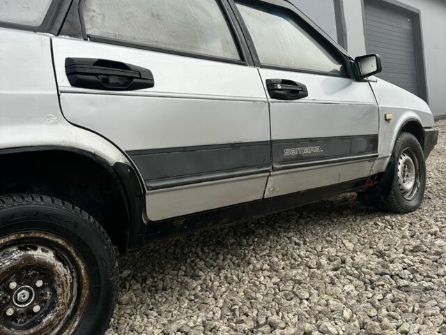 Серый ВАЗ 2109, объемом двигателя 1.5 л и пробегом 280 тыс. км за 550 $, фото 6 на Automoto.ua