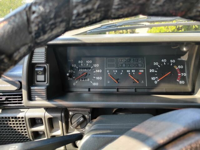 Сірий ВАЗ 2109, об'ємом двигуна 1.5 л та пробігом 200 тис. км за 1999 $, фото 9 на Automoto.ua