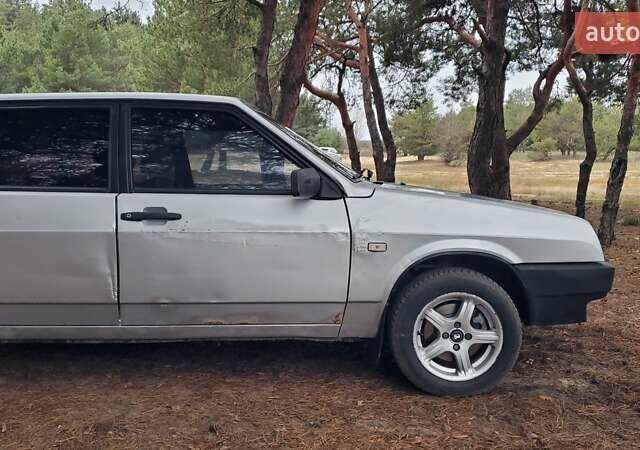 Серый ВАЗ 2109, объемом двигателя 1.5 л и пробегом 200 тыс. км за 1500 $, фото 8 на Automoto.ua