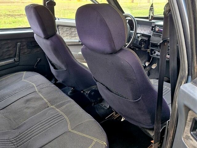 Сірий ВАЗ 2109, об'ємом двигуна 1.5 л та пробігом 230 тис. км за 1350 $, фото 10 на Automoto.ua