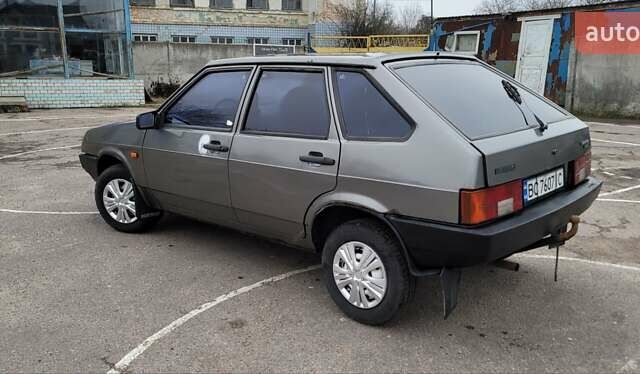 Серый ВАЗ 2109, объемом двигателя 1.5 л и пробегом 100 тыс. км за 800 $, фото 9 на Automoto.ua
